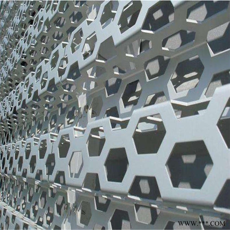 迅鷹奧迪4S店沖孔板   柳州汽車外墻裝飾板   畢節市鋁板裝飾沖孔板