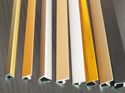 現(xiàn)貨供應(yīng) 鋁合金e型帶牙裝飾封邊條 12mm鈦金t型線條 木地板T壓條