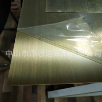 廠家直銷粗拉絲 不銹鋼拉絲板 6061拉絲鋁板 拉絲板定制批發(fā)