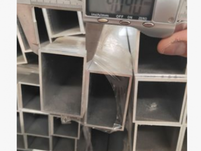 開模定做各種方管型材60*40*2表面陽極氧化建筑工業鋁型材鋁方管