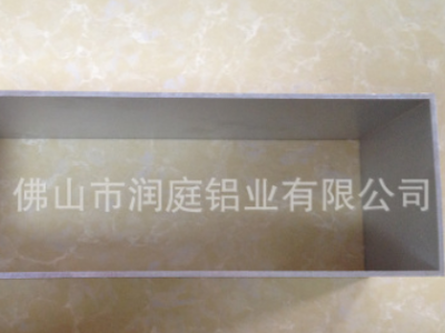 供應圓管方管鋁型材 厚壁薄壁方管鋁硅合金 工業定制加工鋁合金材